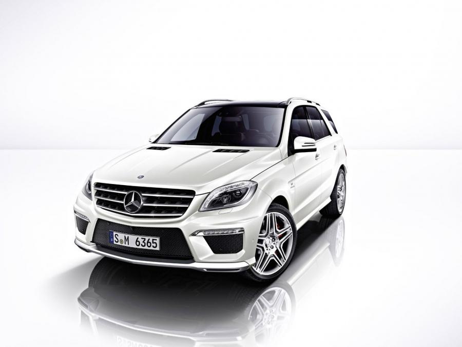  Mercedes-Benz ML63 AMG 2012 года  (фото 49 из 70)